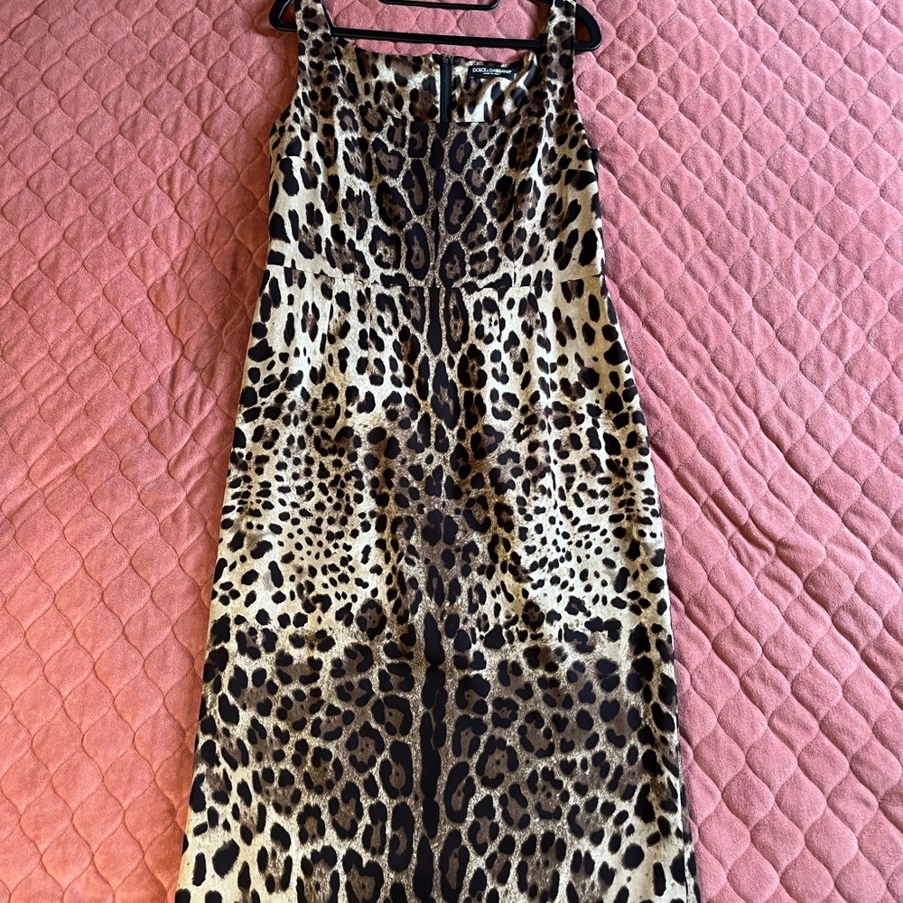 Dolce&Gabbana Leopard Print Sleeveless Silk Dress - Picture 1 of 4